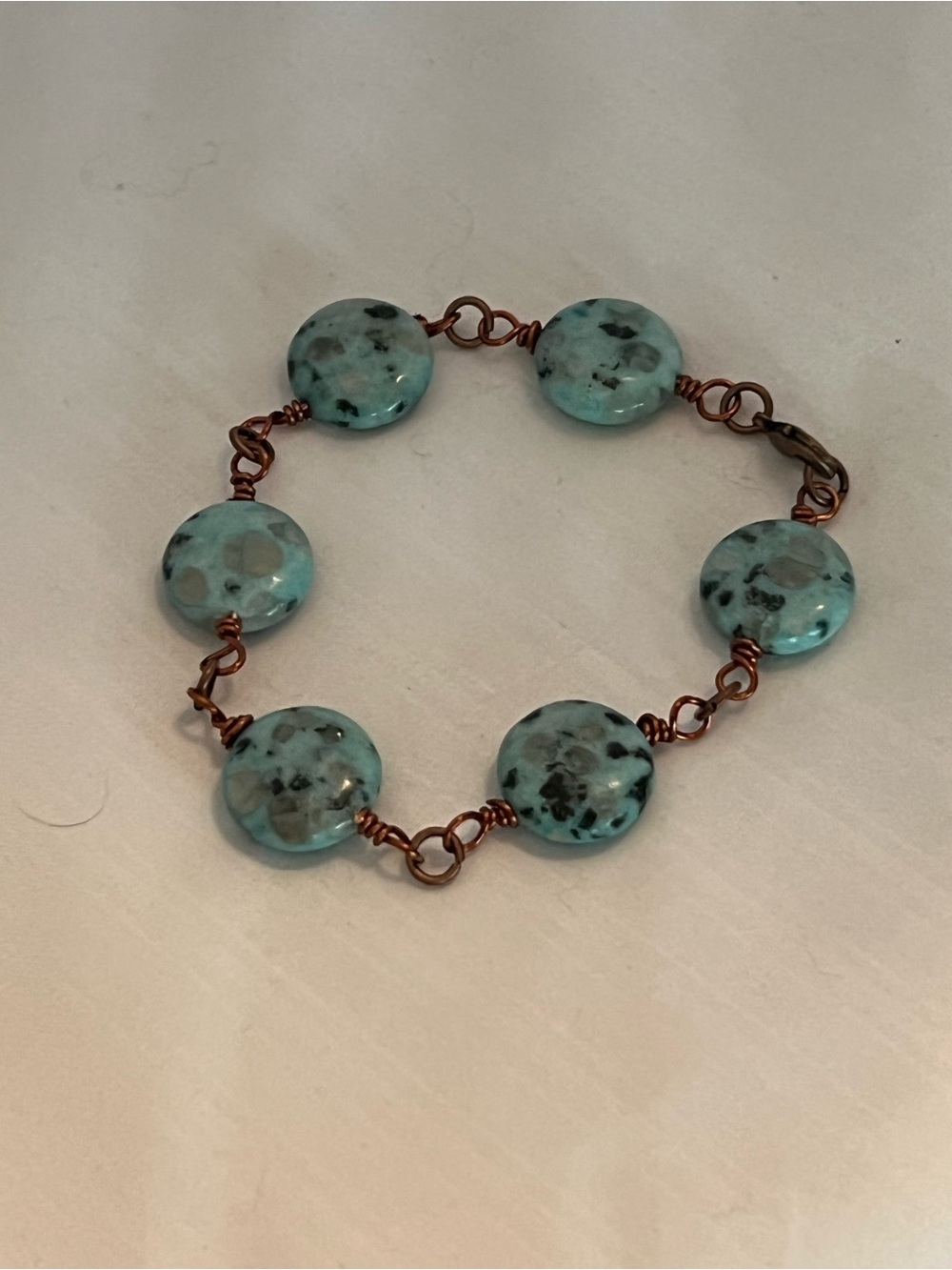 Kiwi Stone Bead Bracelet with Copper Links